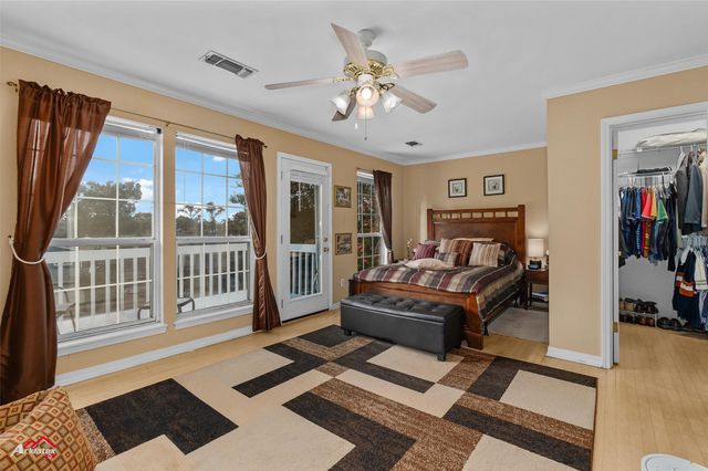 5710 Wood Ridge Drive, Shreveport, LA 71119