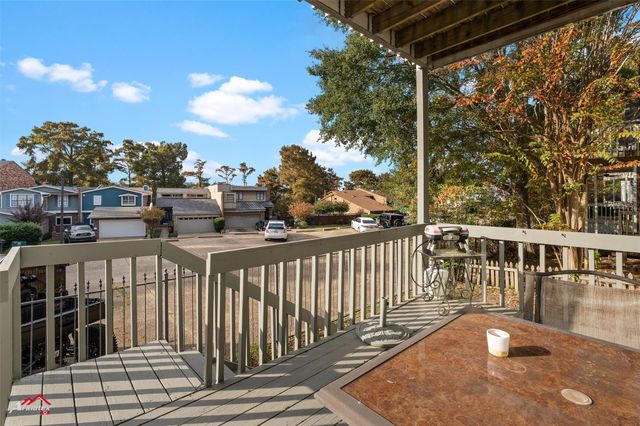 5710 Wood Ridge Drive, Shreveport, LA 71119