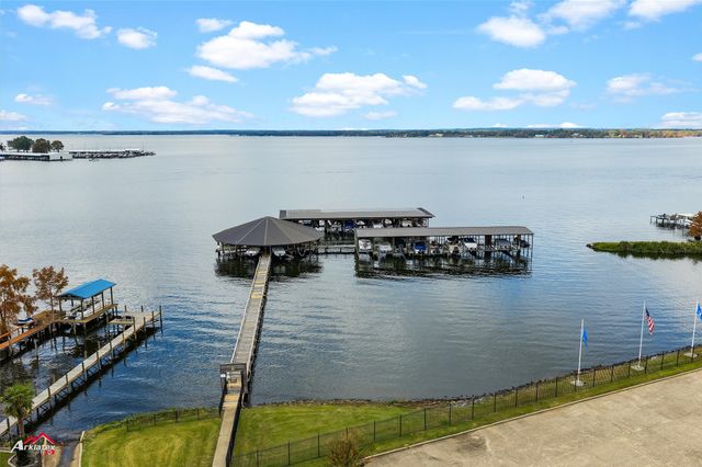 5710 Wood Ridge Drive, Shreveport, LA 71119