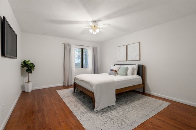 24 Thayer Pond Dr unit 16, Oxford, MA 01537