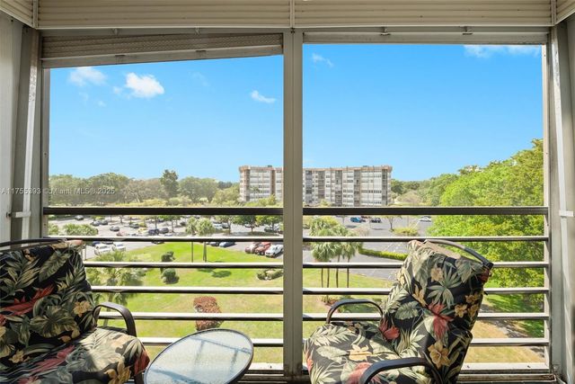 1000 Saint Charles Pl 603, Pembroke Pines, FL 33026