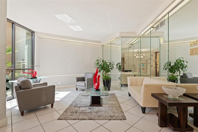 1000 Saint Charles Pl 603, Pembroke Pines, FL 33026