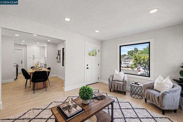 2840 Mount Diablo St, Concord, CA 94518