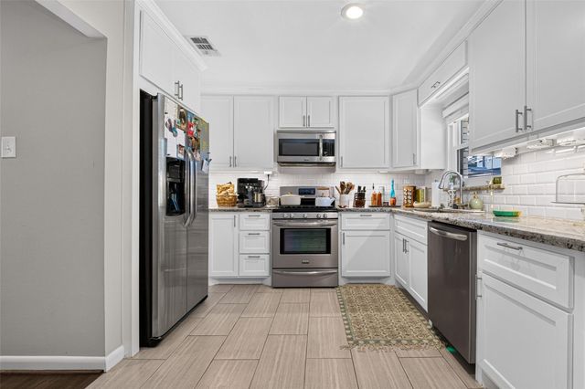 2219 Libbey Drive, Houston, TX 77018