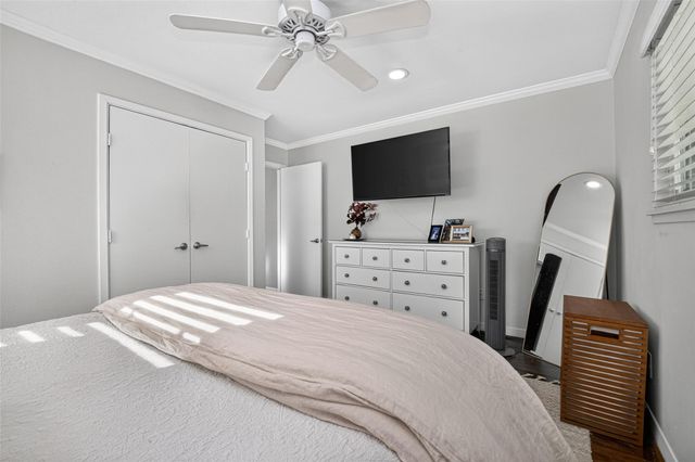 2219 Libbey Drive, Houston, TX 77018