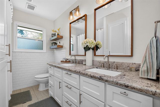 2219 Libbey Drive, Houston, TX 77018