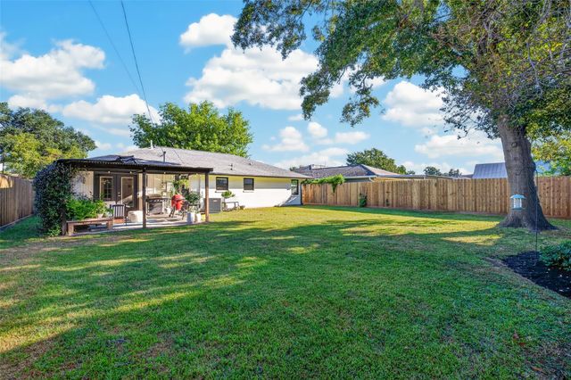 2219 Libbey Drive, Houston, TX 77018