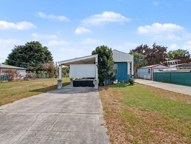 4024 SE 29th Court, Okeechobee, FL 34974