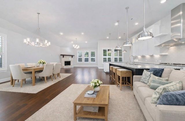 17611 Lynedoch Lane, Richmond, TX 77407