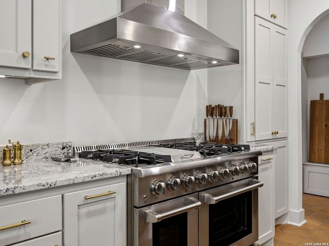 136 Barilla Place, San Antonio, TX 78209