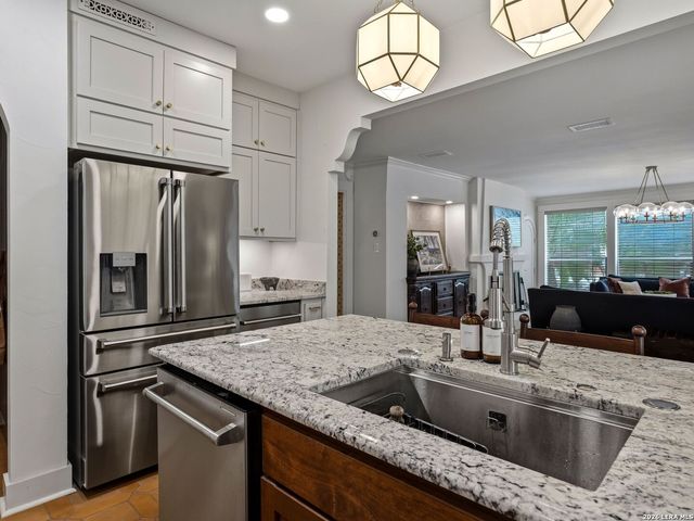 136 Barilla Place, San Antonio, TX 78209