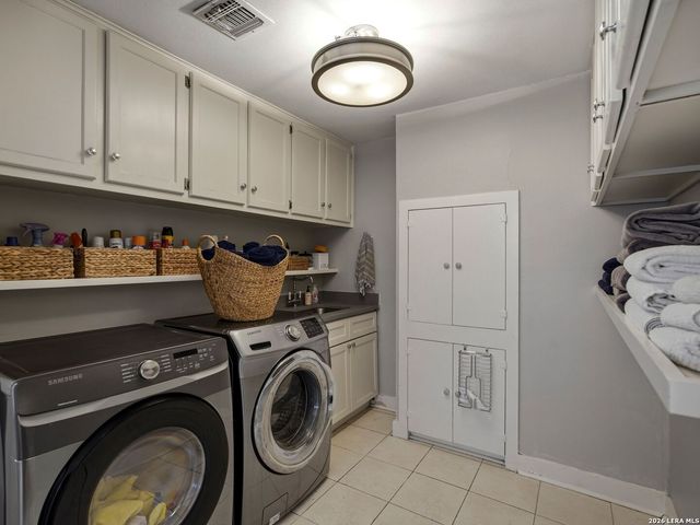 136 Barilla Place, San Antonio, TX 78209