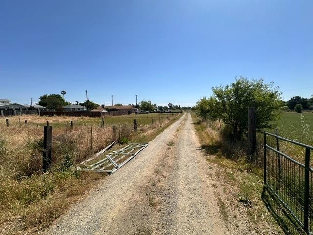 7249 W 4th St, Rio Linda, CA 95673