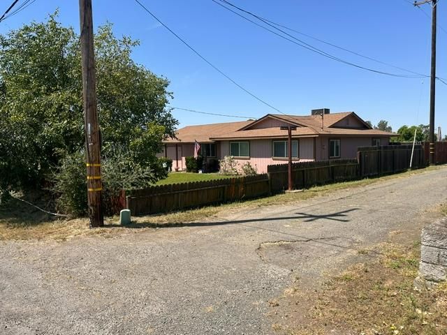 7249 W 4th St, Rio Linda, CA 95673
