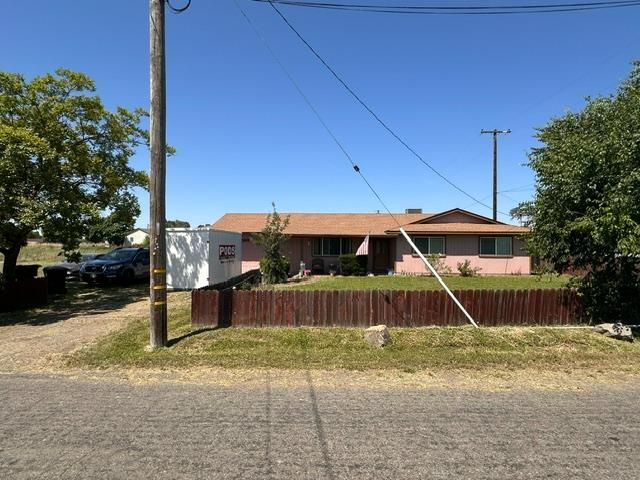 7249 W 4th St, Rio Linda, CA 95673