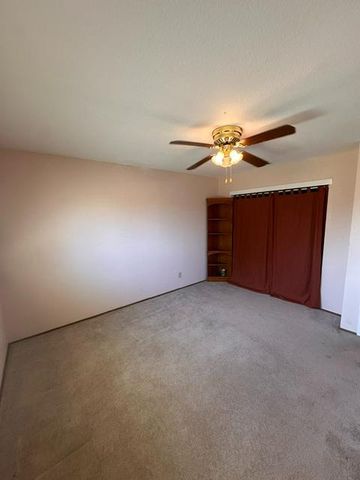 7249 W 4th St, Rio Linda, CA 95673