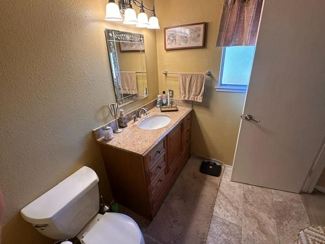 7249 W 4th St, Rio Linda, CA 95673
