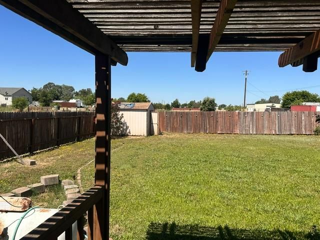 7249 W 4th St, Rio Linda, CA 95673