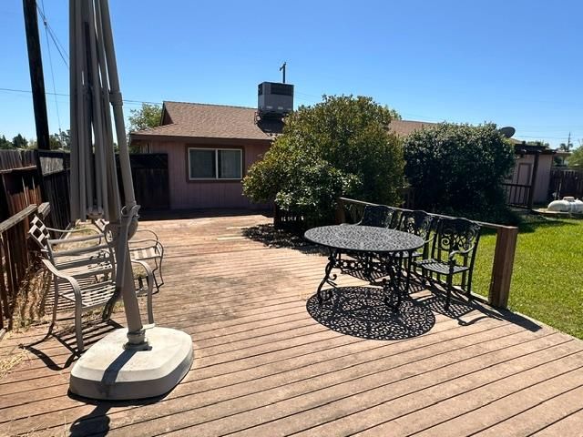 7249 W 4th St, Rio Linda, CA 95673