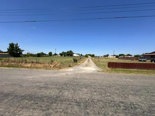 7249 W 4th St, Rio Linda, CA 95673