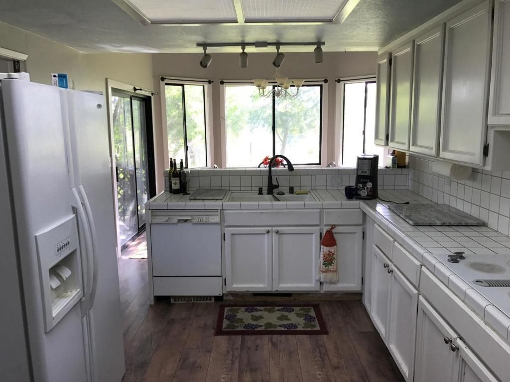 Image 3 of property listing at 15800 Jackson Street, Drytown, CA 95699