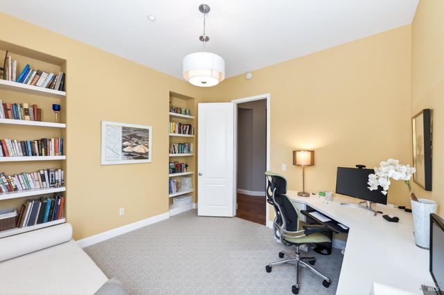 1193 Pearce Dr E, Sonoma, CA 95476