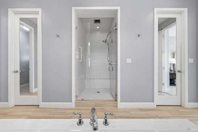 1193 Pearce Dr E, Sonoma, CA 95476