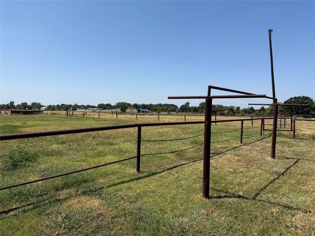 420 Barnes Bridge Road, Sunnyvale, TX 75182