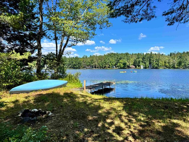 237 Rolfe Pond Drive, Hopkinton, NH 03229