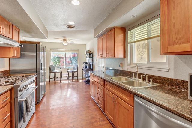 7436 Kanai Ave, Citrus Heights, CA 95621