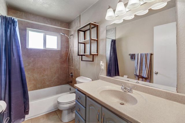 7436 Kanai Ave, Citrus Heights, CA 95621