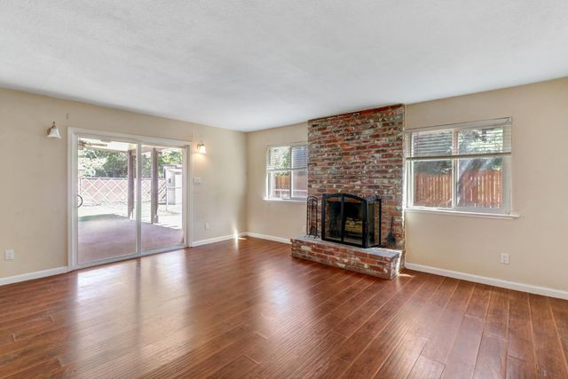 7436 Kanai Ave, Citrus Heights, CA 95621