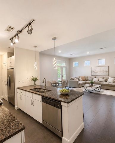 300 St Joseph Parkway 111, Houston, TX 77002