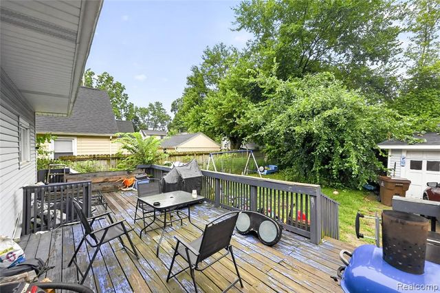 1844 Osband Avenue, Lansing, MI 48910
