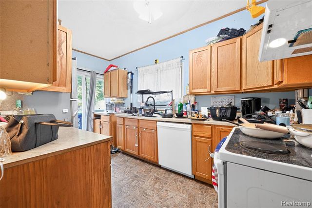 1844 Osband Avenue, Lansing, MI 48910