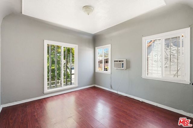 2512 W 60th Street, Los Angeles, CA 90043