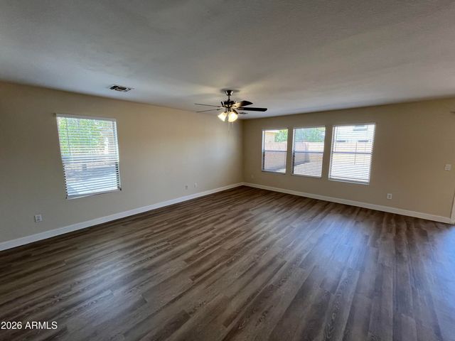 17049 W MARSHALL Lane, Surprise, AZ 85388