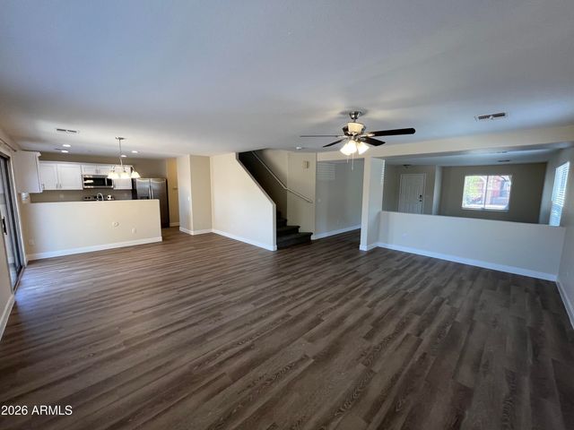 17049 W MARSHALL Lane, Surprise, AZ 85388
