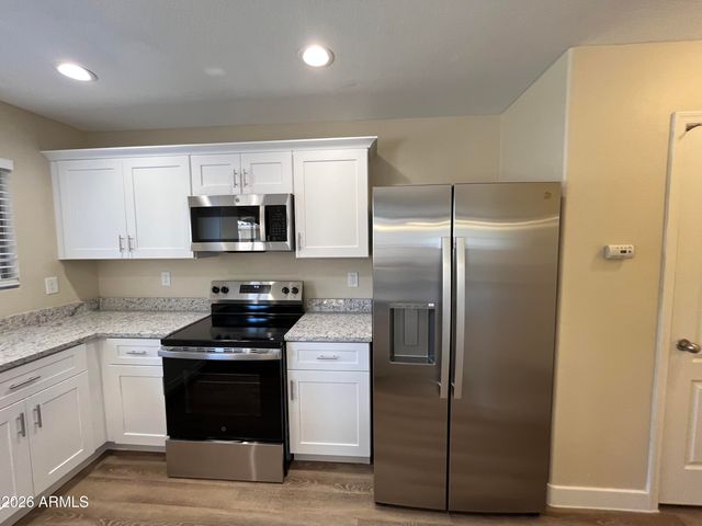 17049 W MARSHALL Lane, Surprise, AZ 85388