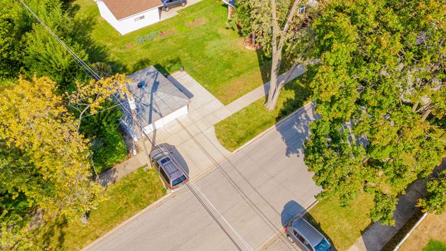 500 N IRVING Avenue, Hillside, IL 60162