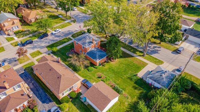 500 N IRVING Avenue, Hillside, IL 60162