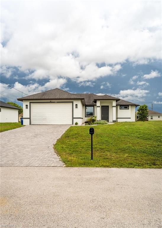 2917 5th ST SW, LEHIGH ACRES, FL 33976 — exterior