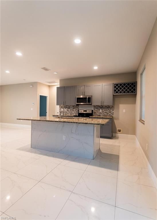 2917 5th ST SW, LEHIGH ACRES, FL 33976 — photo 5
