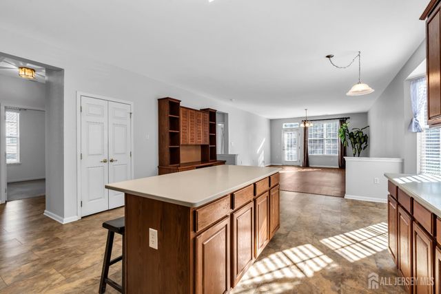 18 Hartack Road, Manalapan, NJ 07726