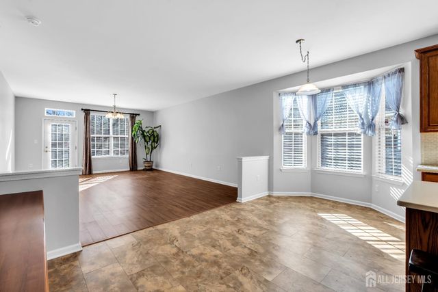 18 Hartack Road, Manalapan, NJ 07726