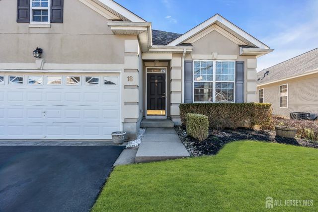 18 Hartack Road, Manalapan, NJ 07726