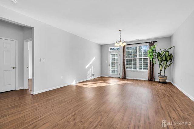 18 Hartack Road, Manalapan, NJ 07726