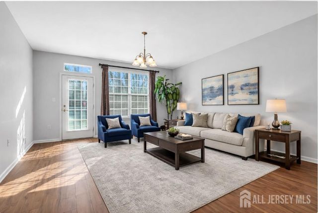 18 Hartack Road, Manalapan, NJ 07726