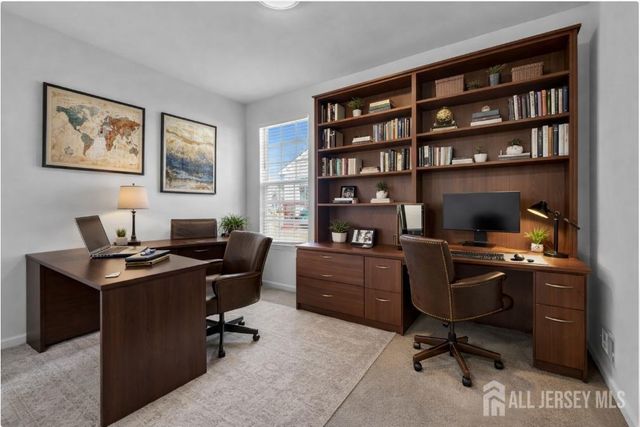 18 Hartack Road, Manalapan, NJ 07726