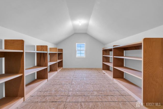 18 Hartack Road, Manalapan, NJ 07726